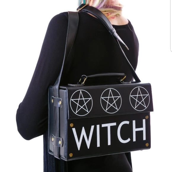 ISO!!! Still looking! Lord Cost The Head Witch Box Purse - Picture 2 of 3